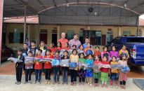 Volunteering on Ha giang motorcycle trip